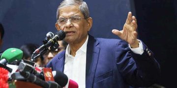 বিএনপি থেকে পদত্যাগ করলেন মির্জা ফখরুল