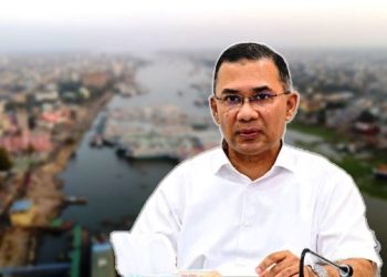 ঢাকার আশপাশের নৌপথ সচলের নির্দেশ প্রধানমন্ত্রীর