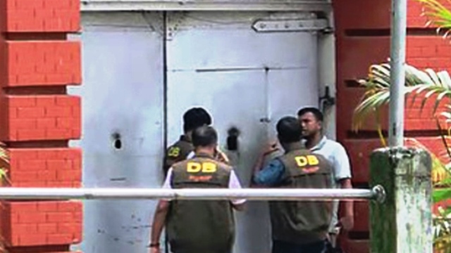 সিদ্ধার্থ-মুগ্ধর ডোপ টেস্টে মেলেনি মাদকের অস্তিত্ব