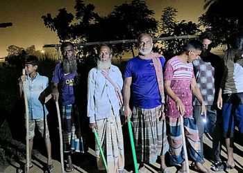 অর্ধশতাধিক নারী-পুরুষকে পুশ ইনের চেষ্টা, ঠেকাল বিজিবি-গ্রামবাসী