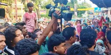 বগুড়ায় যুবককে গলা কেটে হত্যা!