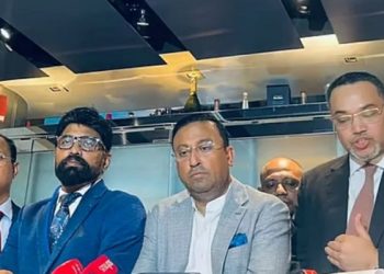 বোয়িংয়ের সঙ্গে ১১টি নতুন বিমান কেনার চুক্তি হয়েছে: মাহদী আমিন