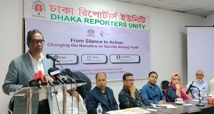 ডেঙ্গুর প্রকোপ চলতি মাসের শেষ থেকে বাড়তে পারে: স্বাস্থ্য প্রতিমন্ত্রী