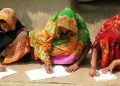 সাক্ষরতার হার বাড়লেও দেশের পৌনে ৪ কোটি মানুষ নিরক্ষর