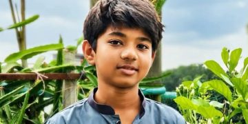 সবাইকে কাঁদিয়ে চিরনিদ্রায় শায়িত অপ্রতিম