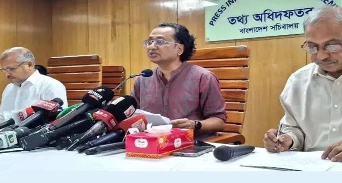 এলপিজির সংকট নেই, মজুতদারি করলে ব্যবস্থা: তথ্য উপদেষ্টা