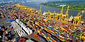 ১৫ বছরের জন্য চট্টগ্রাম বন্দর পেলো দুবাই