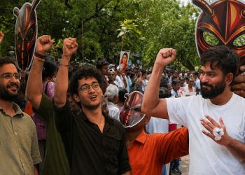 মুক্তি পেলেন অভিজিৎ, সৌরভ দাস ও আশুতোষ রাঙ্কা