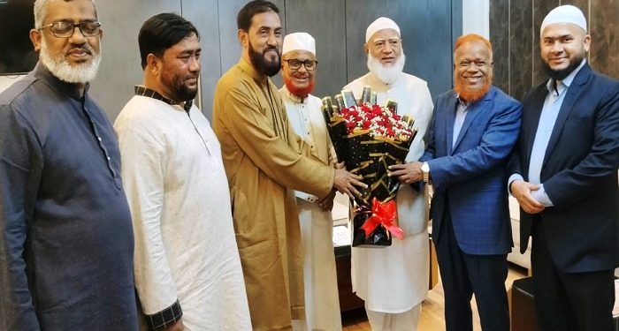 তুরস্ক সফর শেষে দেশে ফিরলেন জামায়াত আমীর