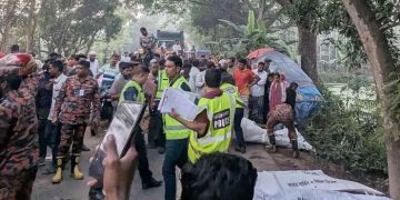 নাটোরে বাস-ট্রাকের সংঘর্ষে নিহত বেড়ে ১৪