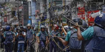 জুলাই অভ্যুত্থান ঘিরে বাধ্যতামূলক অবসরে পুলিশের ১৪৭ উর্ধ্বতন কর্মকর্তা