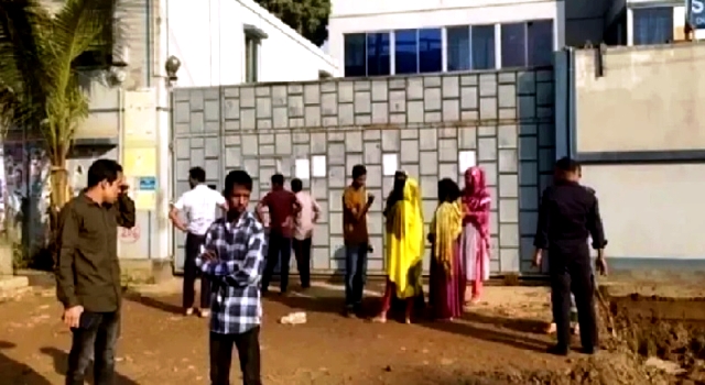 উত্তরায় পাঁচ পোশাক কারখানা অনির্দিষ্টকালের জন্য বন্ধ